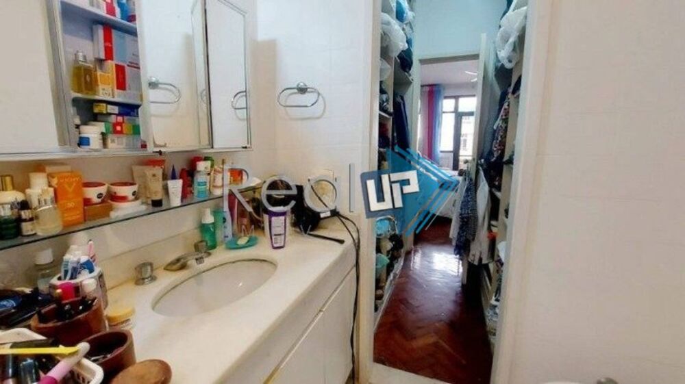 Apartamento à venda com 4 quartos, 167m² - Foto 5