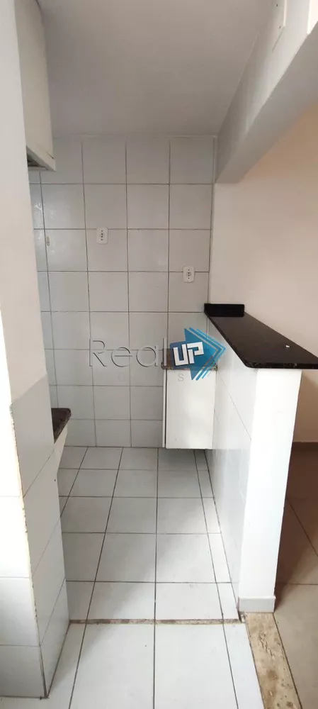 Apartamento à venda com 2 quartos, 64m² - Foto 7