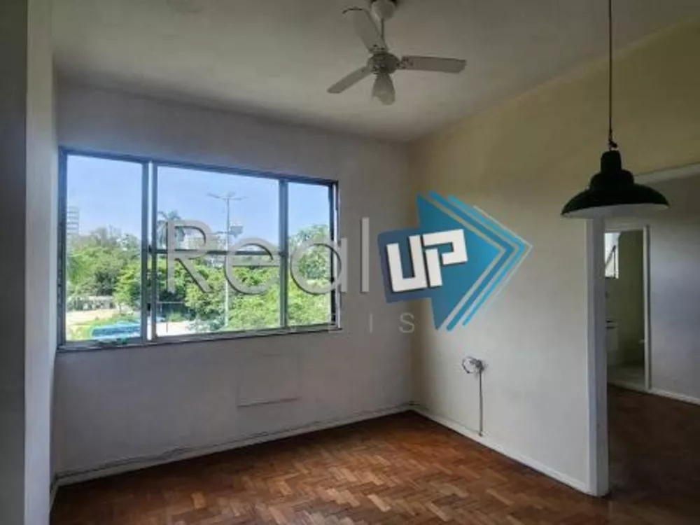 Apartamento à venda com 1 quarto, 33m² - Foto 6