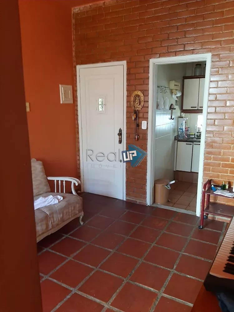 Apartamento à venda com 2 quartos, 50m² - Foto 7