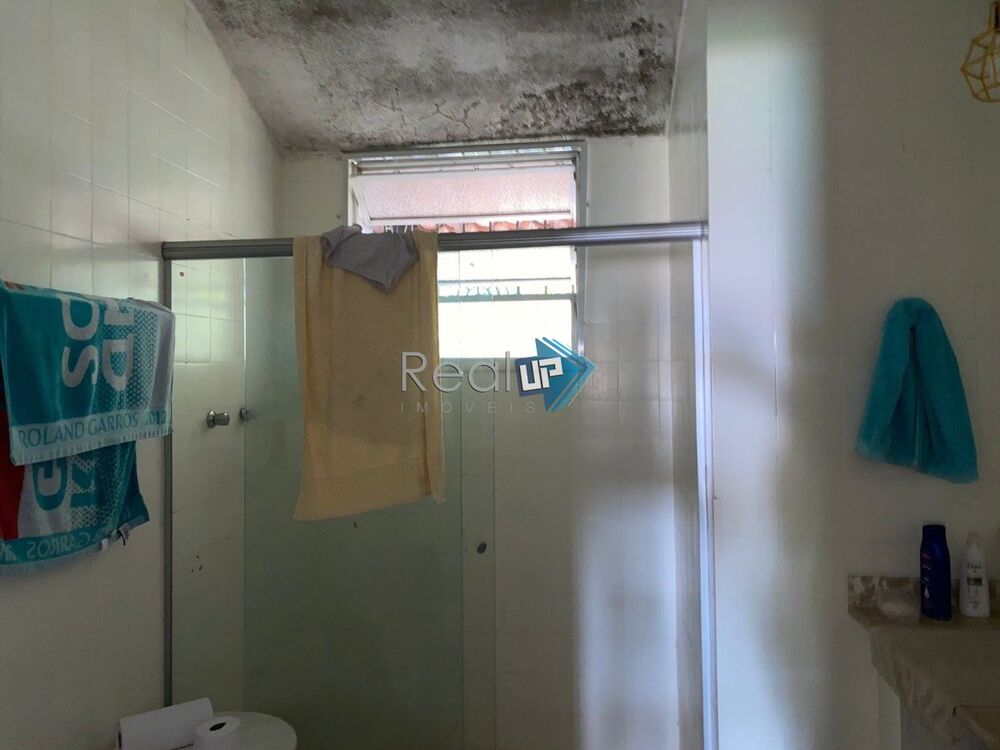 Casa à venda com 4 quartos, 162m² - Foto 4