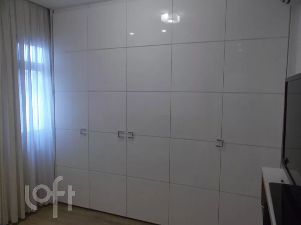 Apartamento à venda com 4 quartos, 181m² - Foto 10