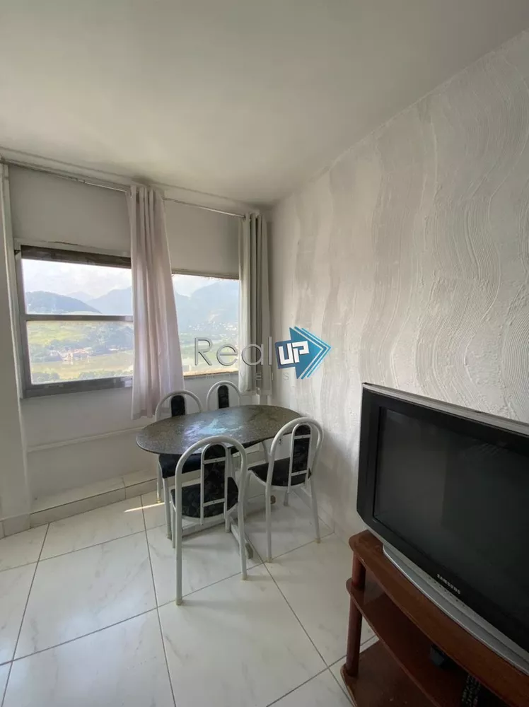 Apartamento à venda com 1 quarto, 72m² - Foto 4