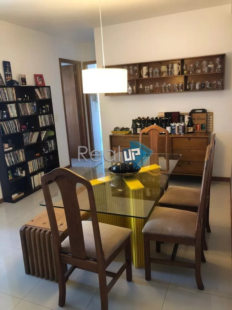 Apartamento à venda com 3 quartos, 96m² - Foto 4