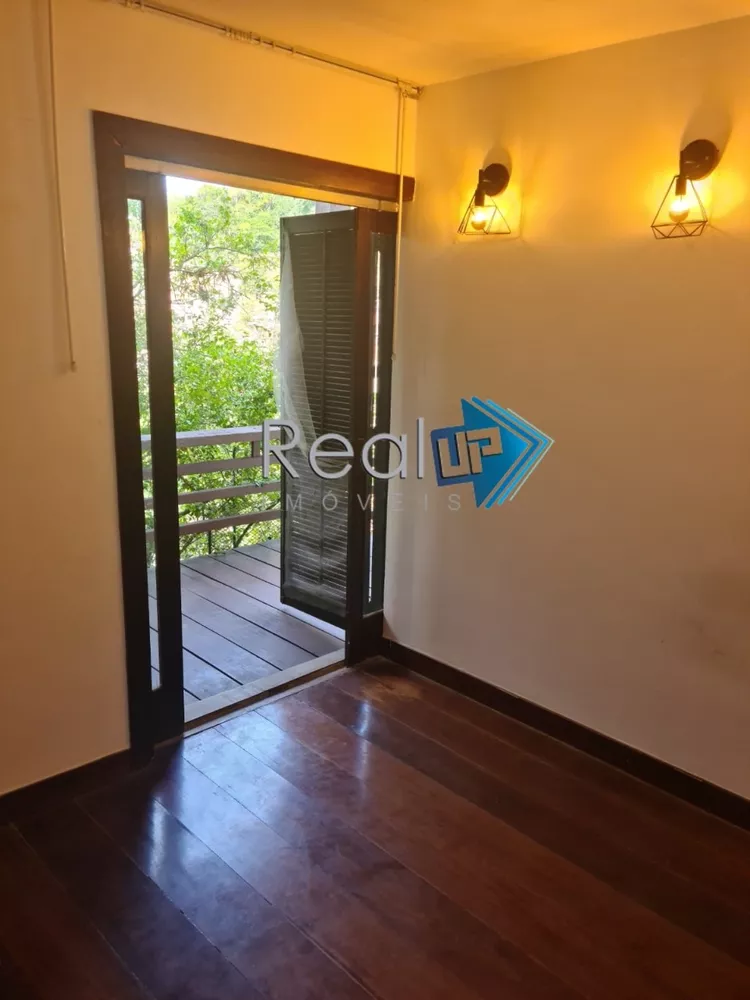 Casa à venda com 4 quartos, 392m² - Foto 4