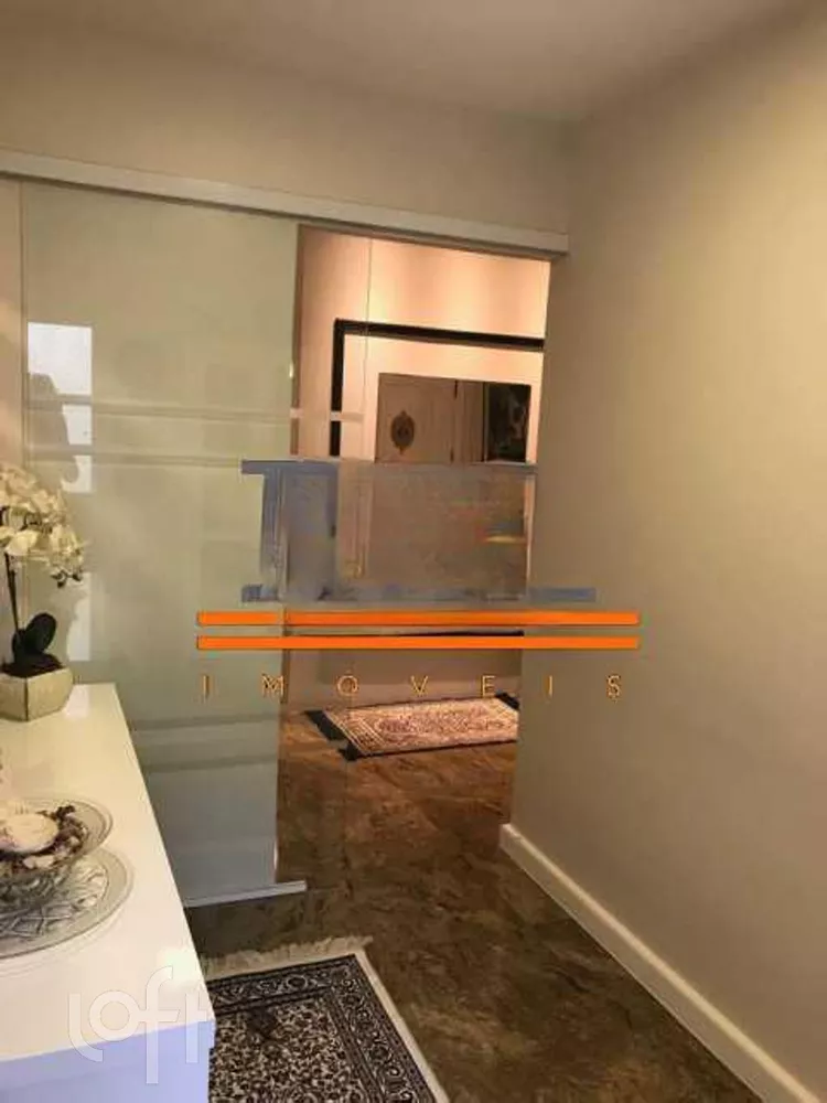 Apartamento à venda com 3 quartos, 186m² - Foto 9