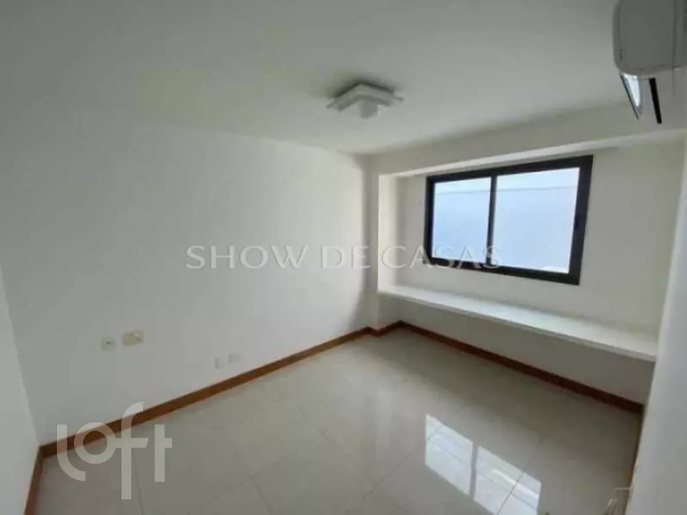 Apartamento à venda com 1 quarto, 271m² - Foto 5