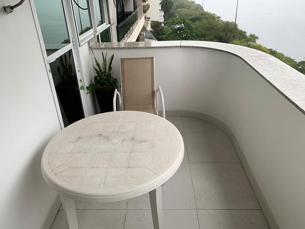 Apartamento à venda com 2 quartos, 110m² - Foto 3