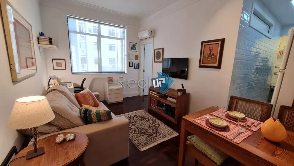 Apartamento à venda com 1 quarto, 49m² - Foto 1