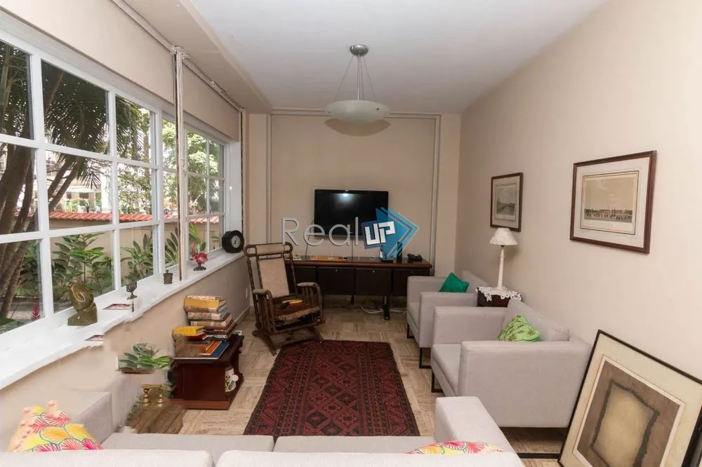 Apartamento à venda com 4 quartos, 278m² - Foto 4