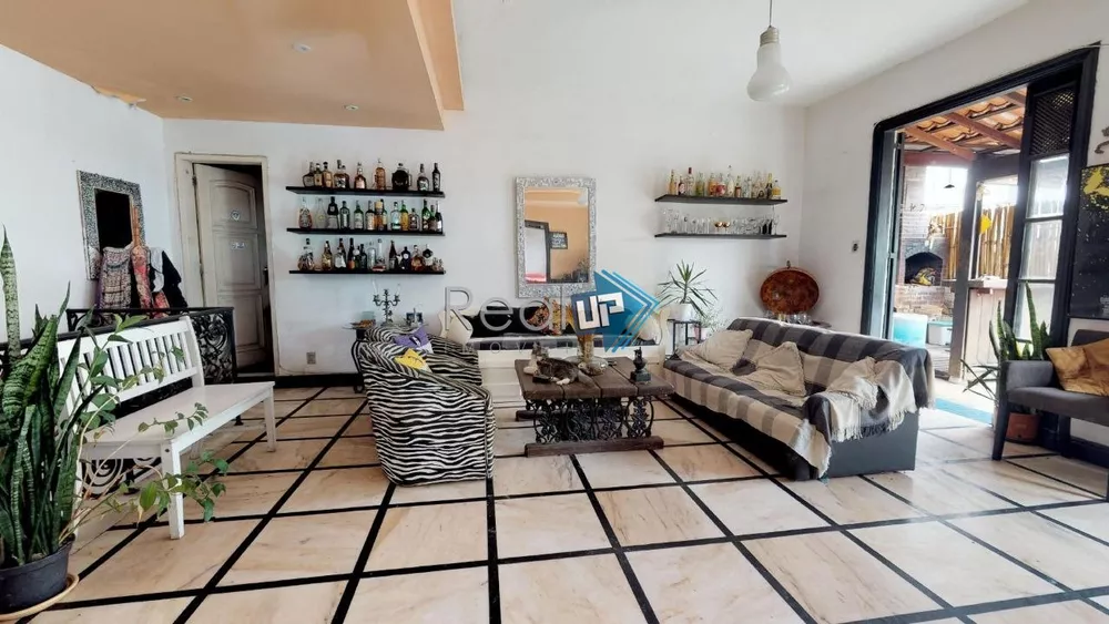 Cobertura, 5 quartos, 302 m² - Foto 2