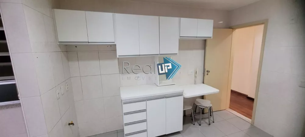 Apartamento à venda com 3 quartos, 105m² - Foto 7