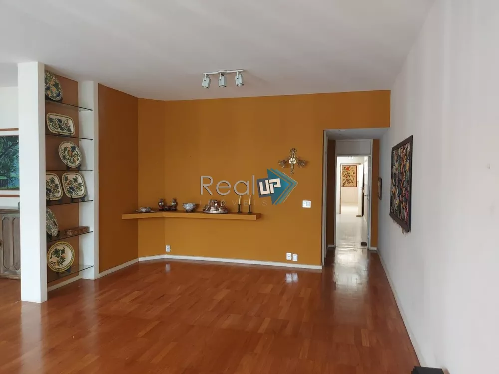 Apartamento à venda com 3 quartos, 167m² - Foto 4