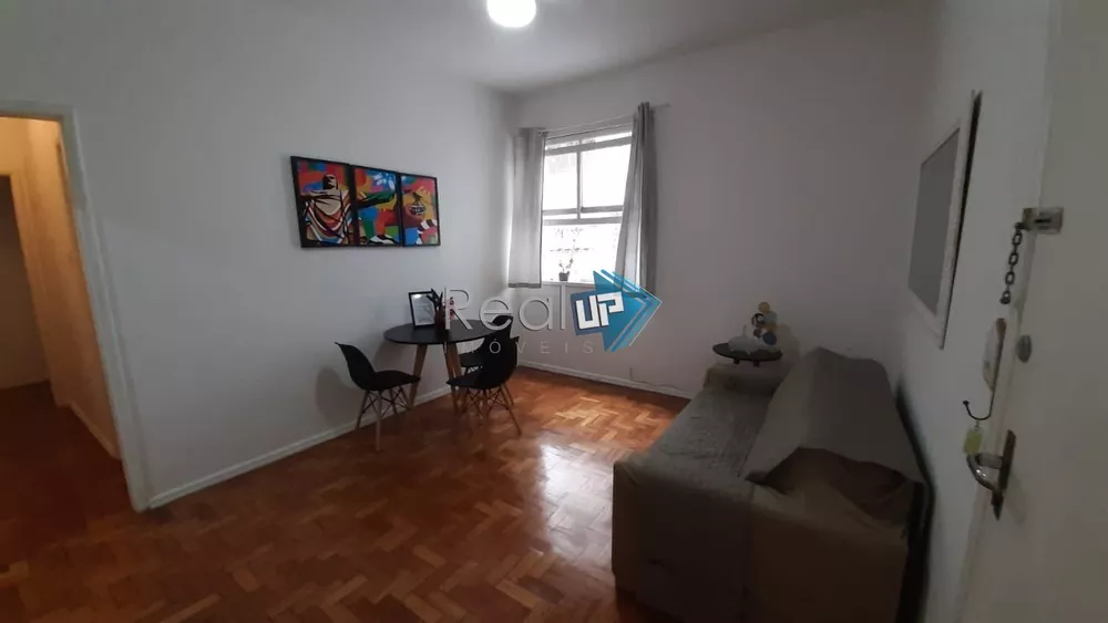 Apartamento à venda com 3 quartos, 81m² - Foto 2