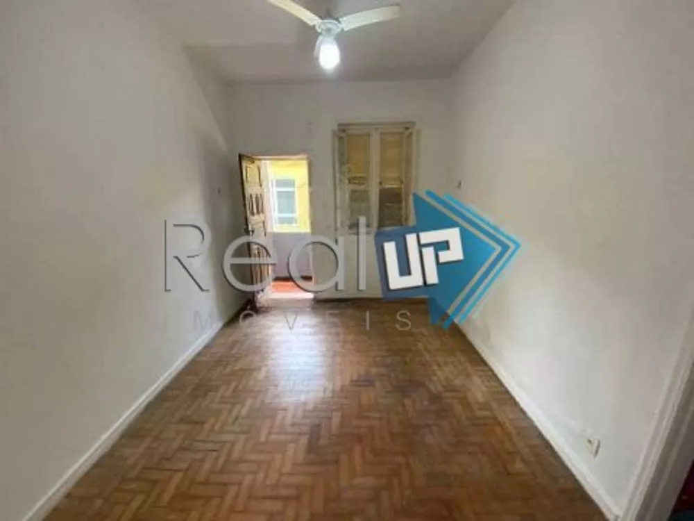 Apartamento à venda com 1 quarto, 60m² - Foto 4