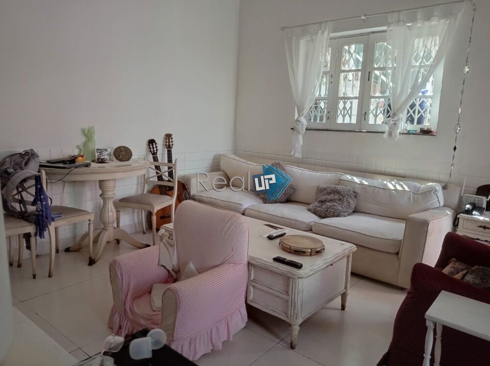 Casa, 5 quartos, 57 m² - Foto 1