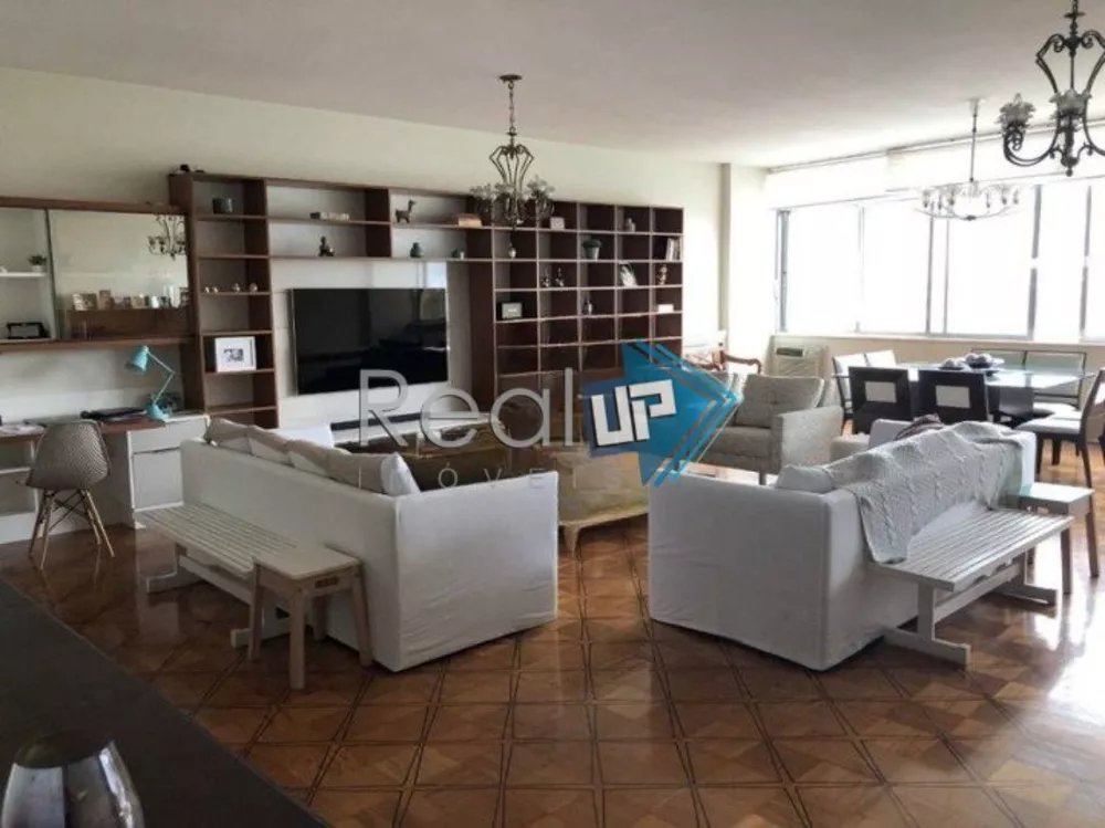 Apartamento à venda com 3 quartos, 233m² - Foto 8