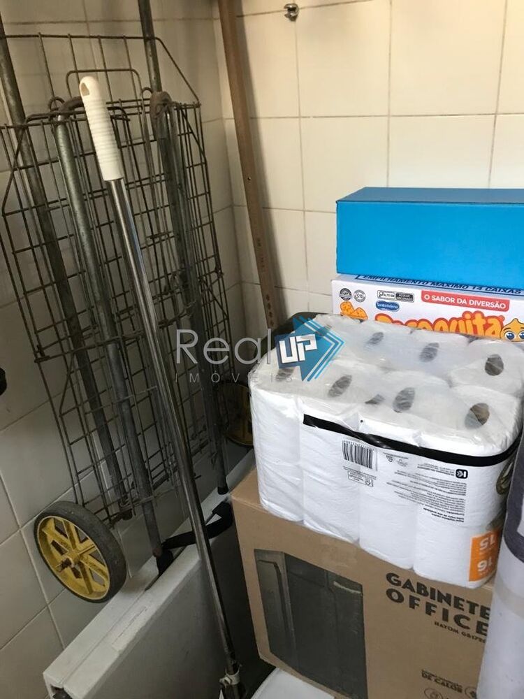 Apartamento à venda com 2 quartos, 60m² - Foto 9