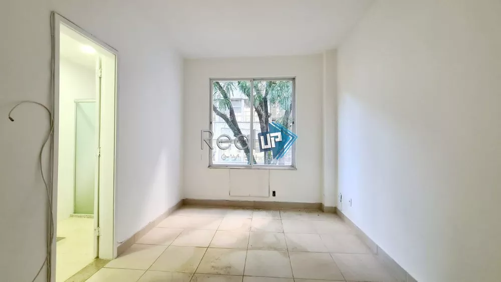 Apartamento à venda com 3 quartos, 133m² - Foto 4