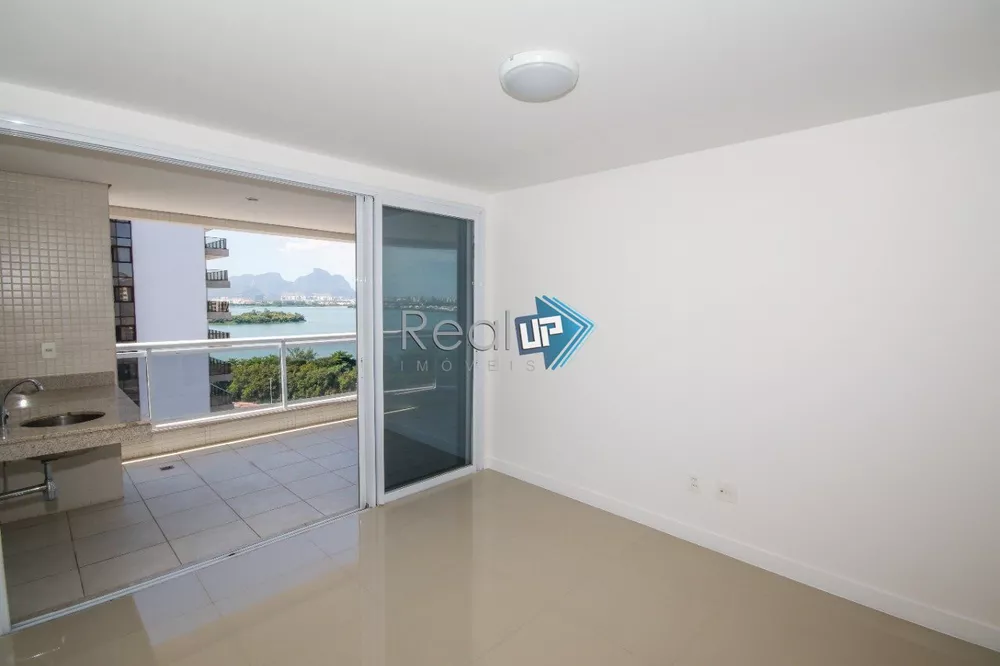 Apartamento à venda com 3 quartos, 114m² - Foto 9