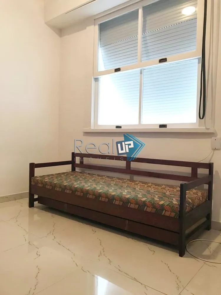 Apartamento à venda com 3 quartos, 127m² - Foto 11