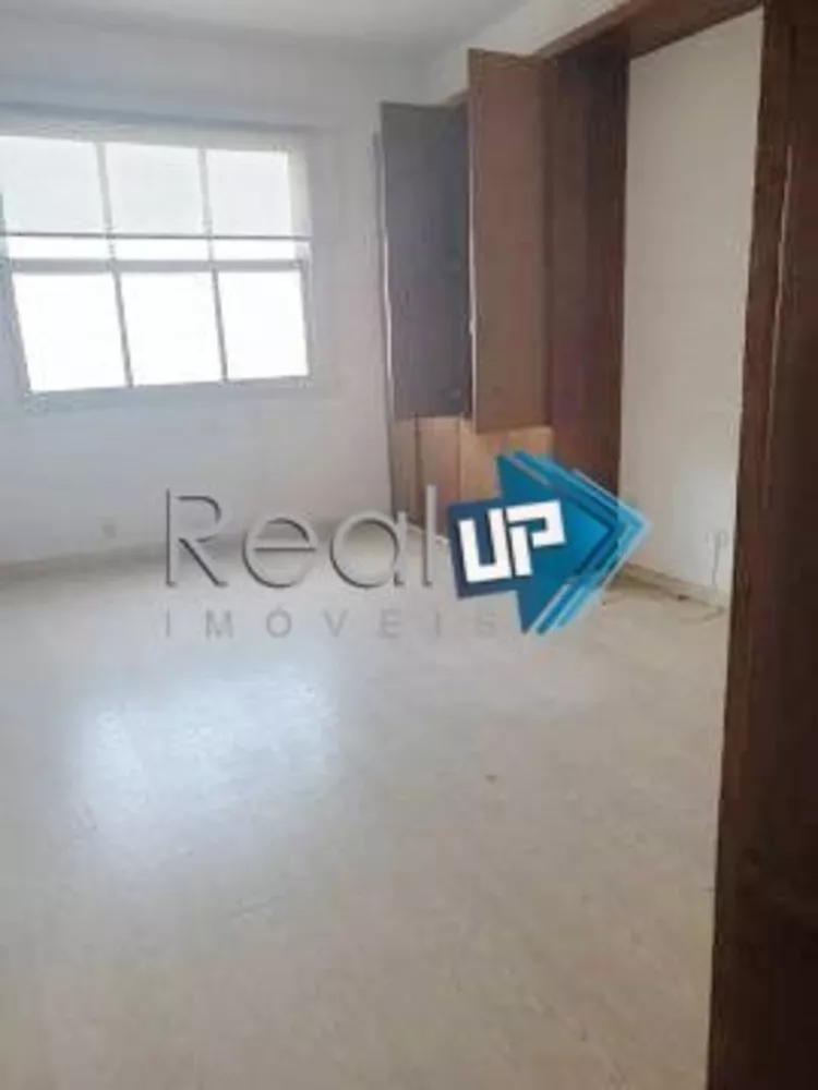 Apartamento à venda com 3 quartos, 127m² - Foto 9