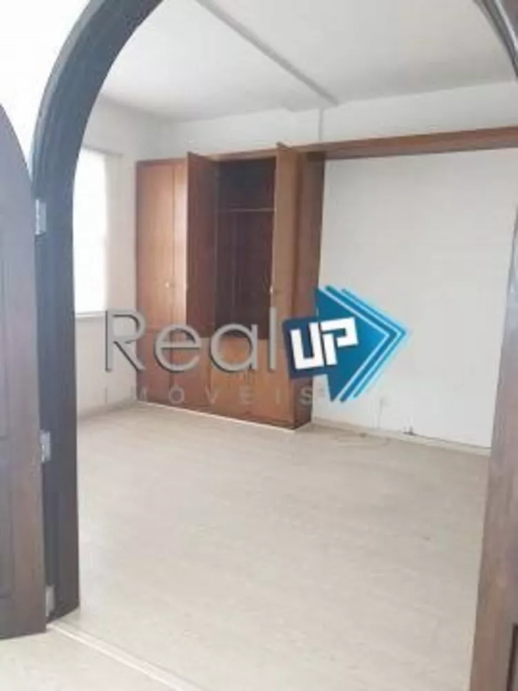 Apartamento à venda com 3 quartos, 127m² - Foto 8