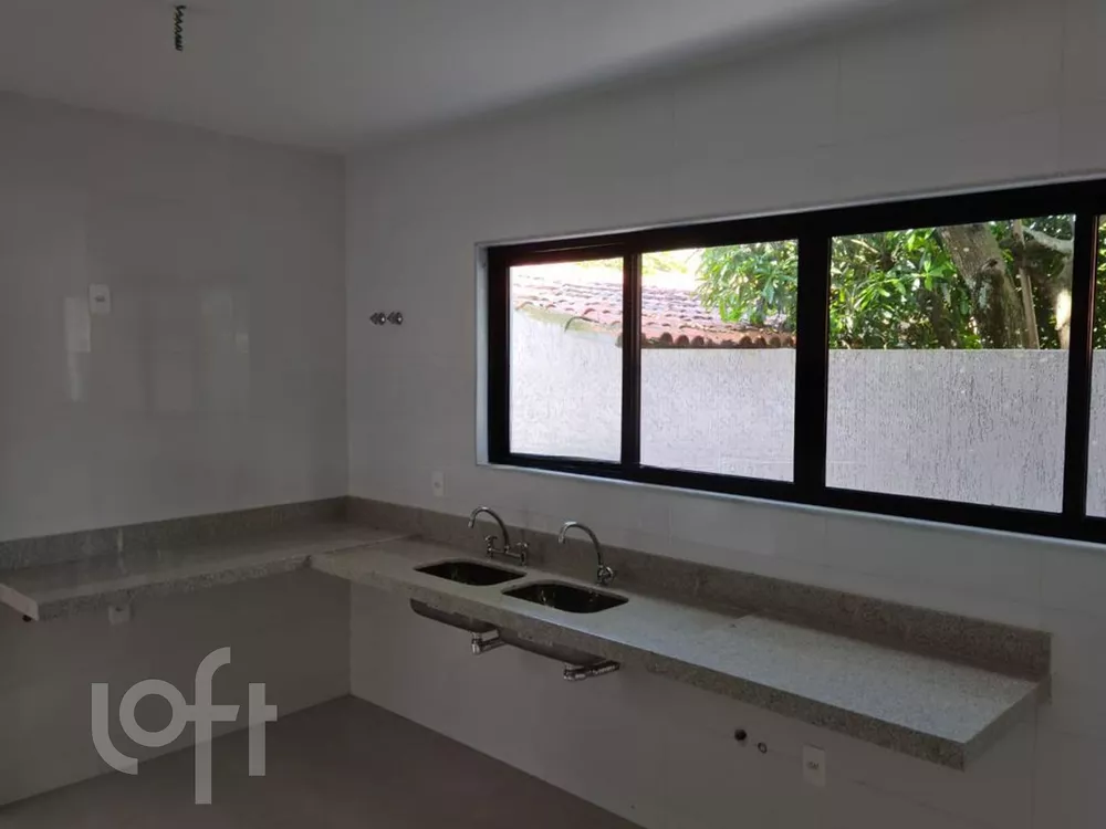 Casa à venda com 4 quartos, 350m² - Foto 5