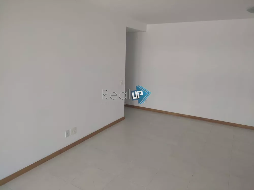 Apartamento à venda com 3 quartos, 109m² - Foto 3