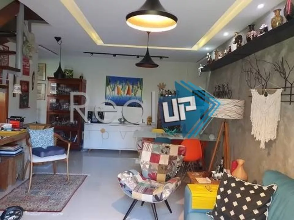 Apartamento à venda com 2 quartos, 74m² - Foto 2