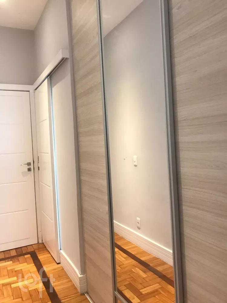 Apartamento à venda com 3 quartos, 235m² - Foto 3