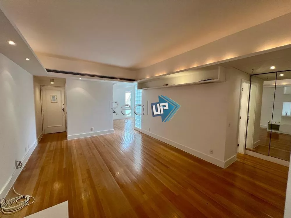 Apartamento à venda com 2 quartos, 87m² - Foto 8