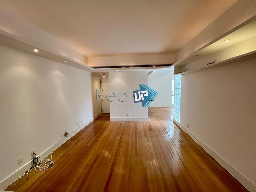 Apartamento à venda com 2 quartos, 87m² - Foto 7