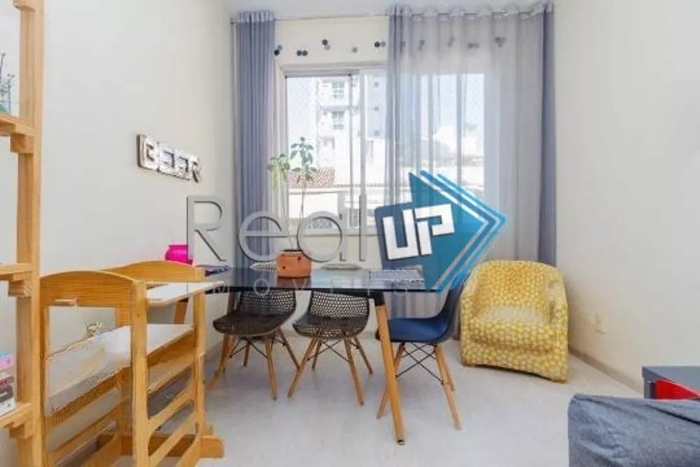 Apartamento à venda com 3 quartos, 88m² - Foto 3