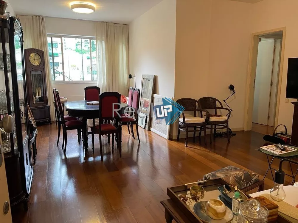 Apartamento à venda com 3 quartos, 101m² - Foto 3