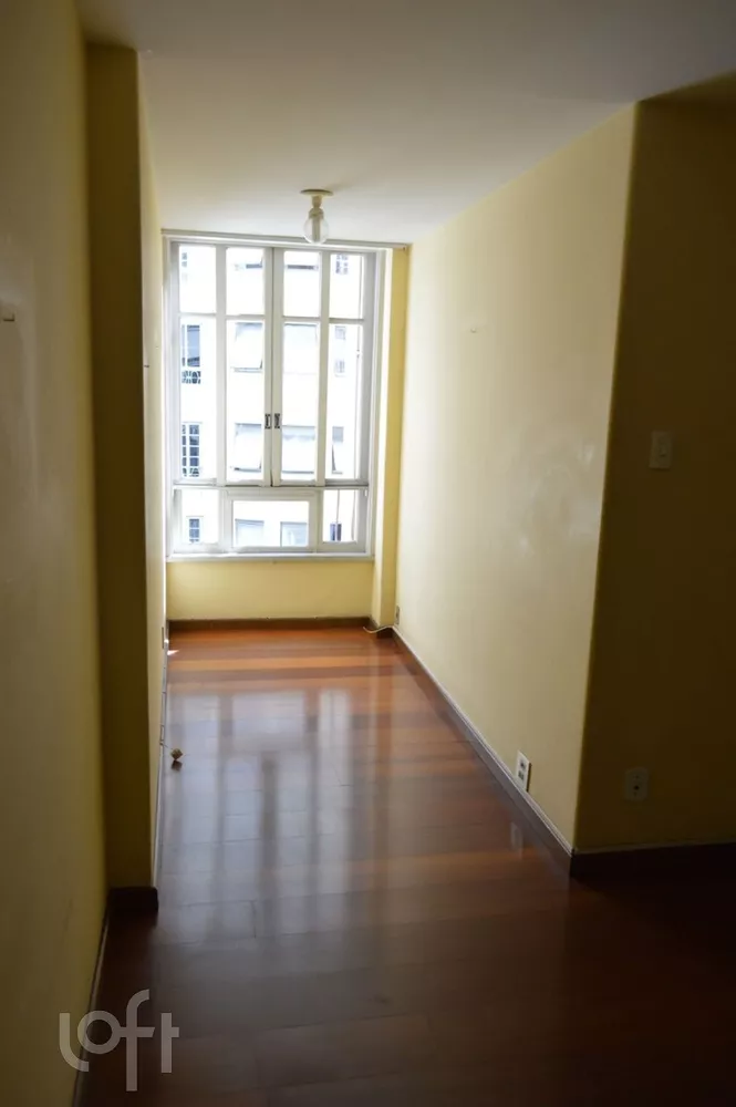 Apartamento à venda com 2 quartos, 100m² - Foto 3