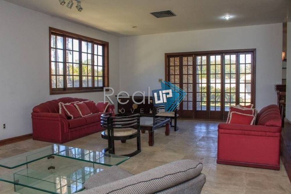 Casa de Condomínio à venda com 4 quartos, 993m² - Foto 3