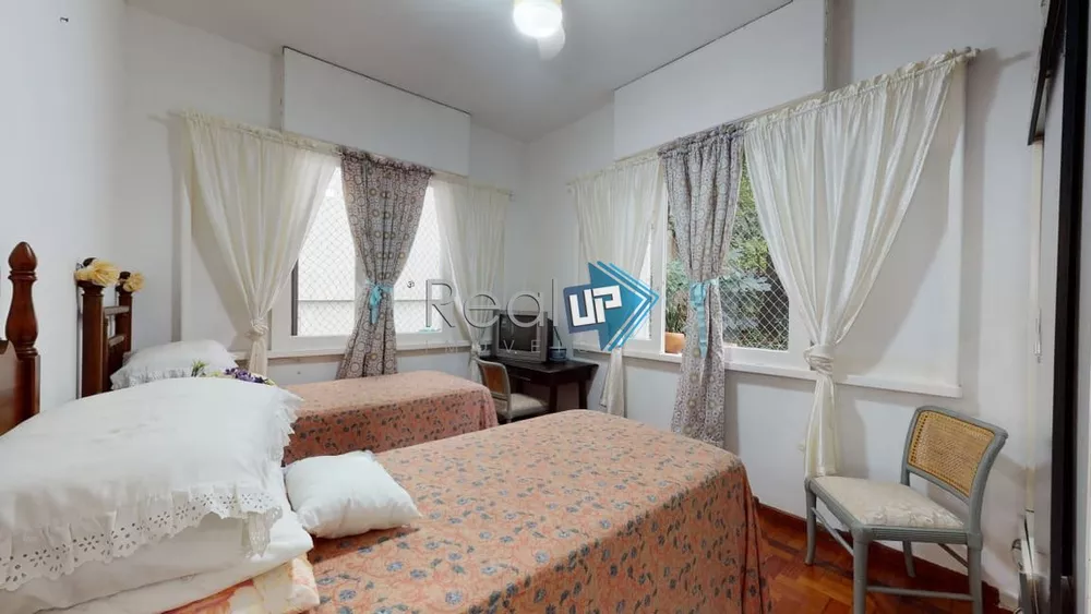 Apartamento à venda com 4 quartos, 151m² - Foto 15