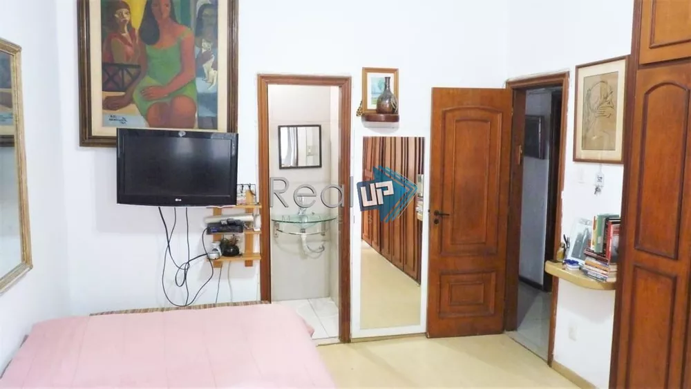 Apartamento à venda com 4 quartos, 203m² - Foto 13