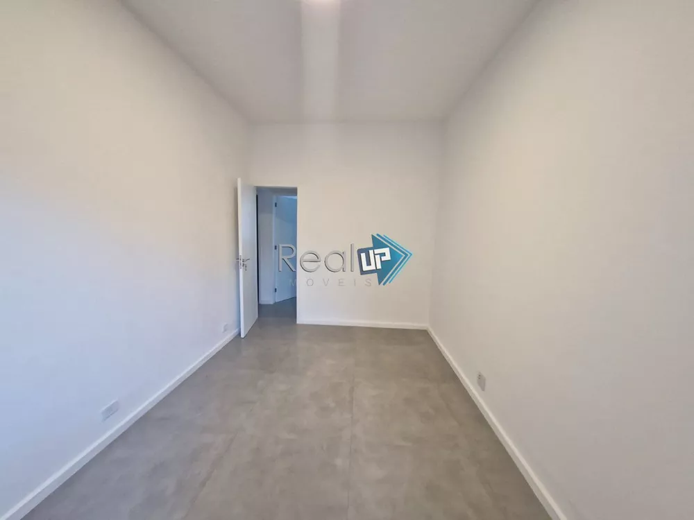 Apartamento à venda com 2 quartos, 80m² - Foto 3