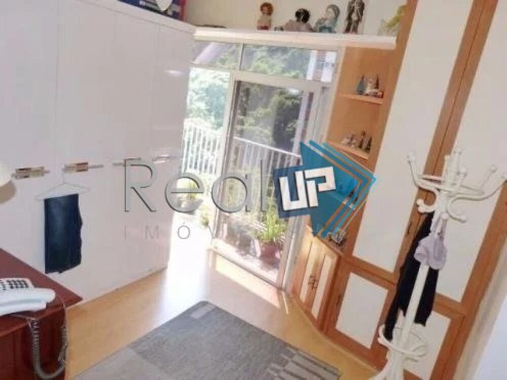 Apartamento à venda com 3 quartos, 128m² - Foto 7