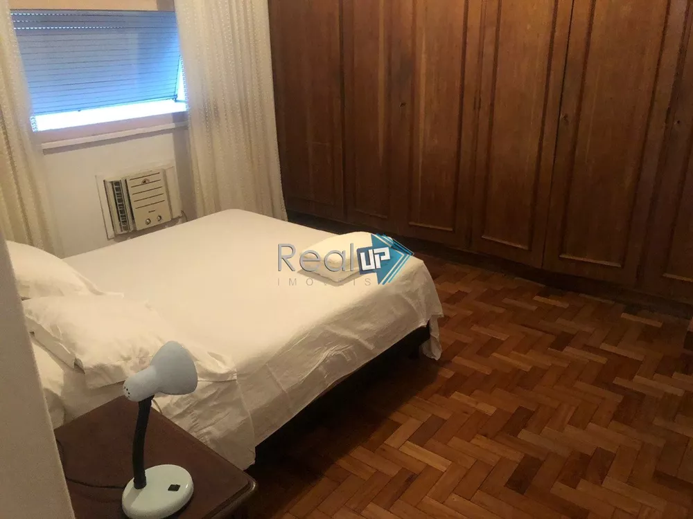 Apartamento à venda com 3 quartos, 130m² - Foto 11