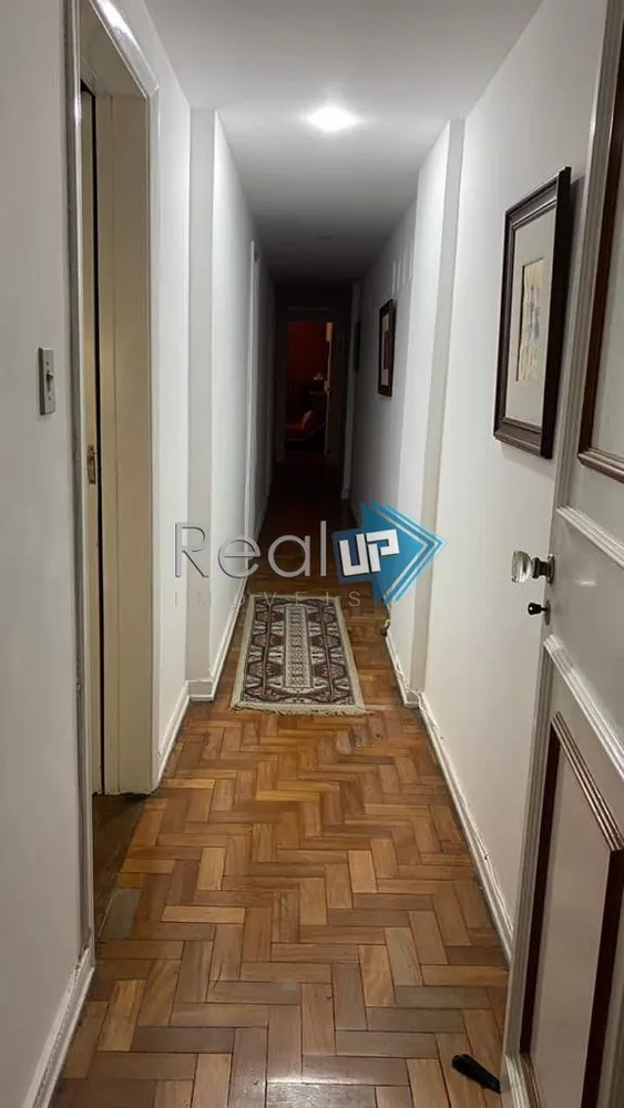 Apartamento à venda com 3 quartos, 130m² - Foto 9