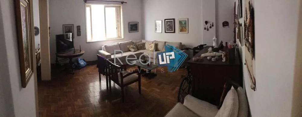 Apartamento à venda com 3 quartos, 150m² - Foto 1