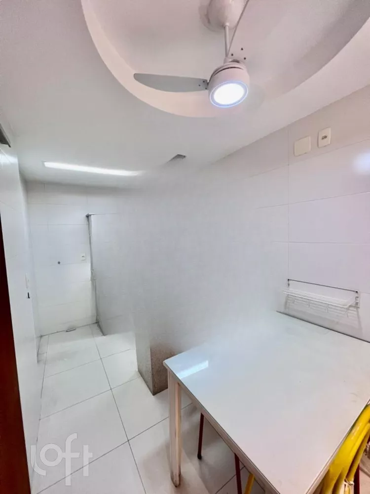 Apartamento à venda com 3 quartos, 143m² - Foto 4