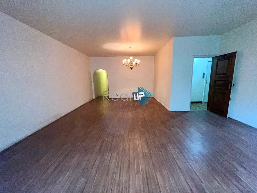 Apartamento à venda com 3 quartos, 161m² - Foto 7