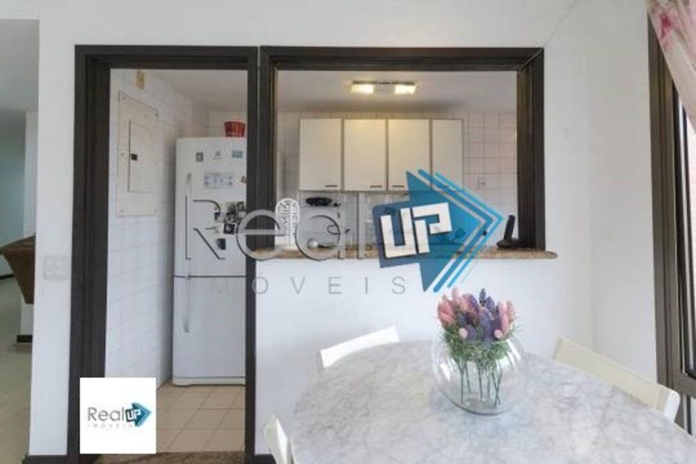 Apartamento à venda com 2 quartos, 100m² - Foto 12