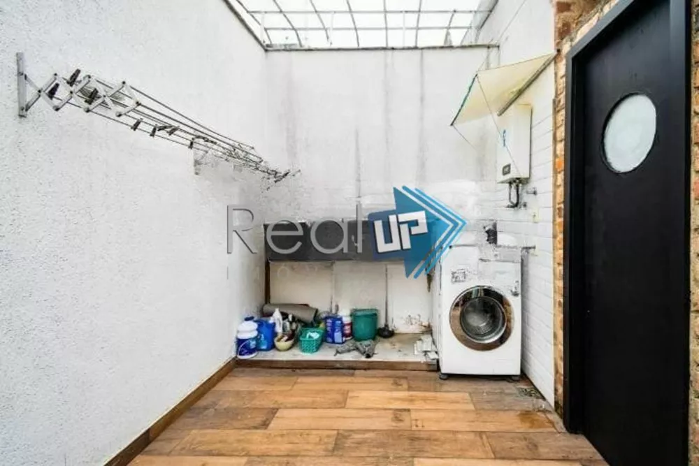Cobertura, 3 quartos, 219 m² - Foto 32