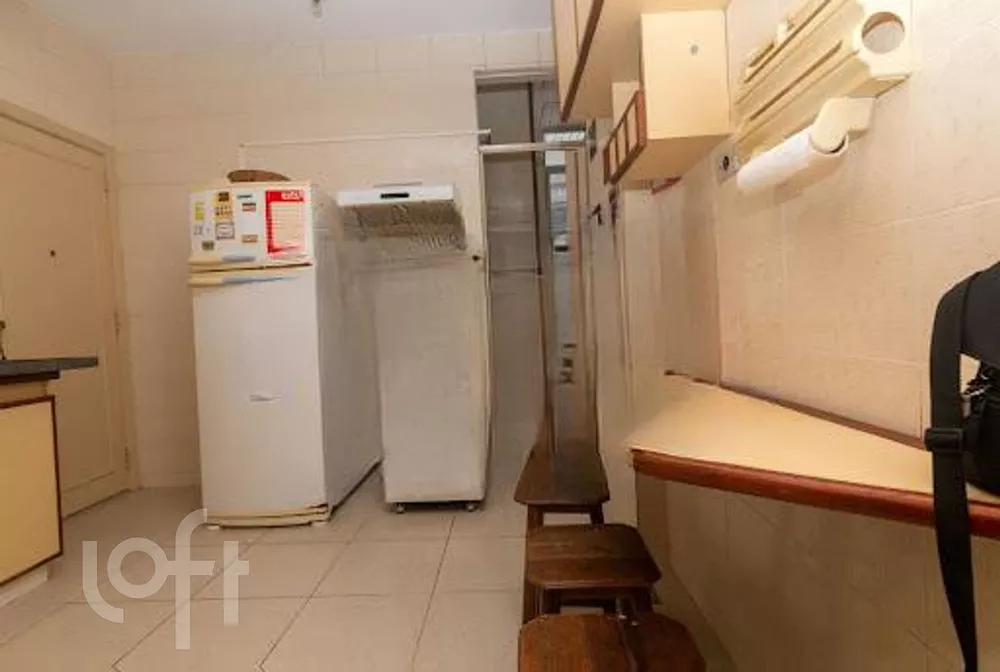 Apartamento à venda com 3 quartos, 110m² - Foto 4