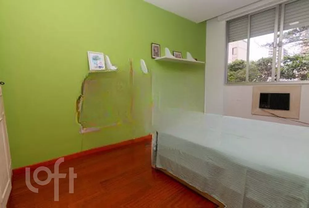 Apartamento à venda com 3 quartos, 110m² - Foto 1